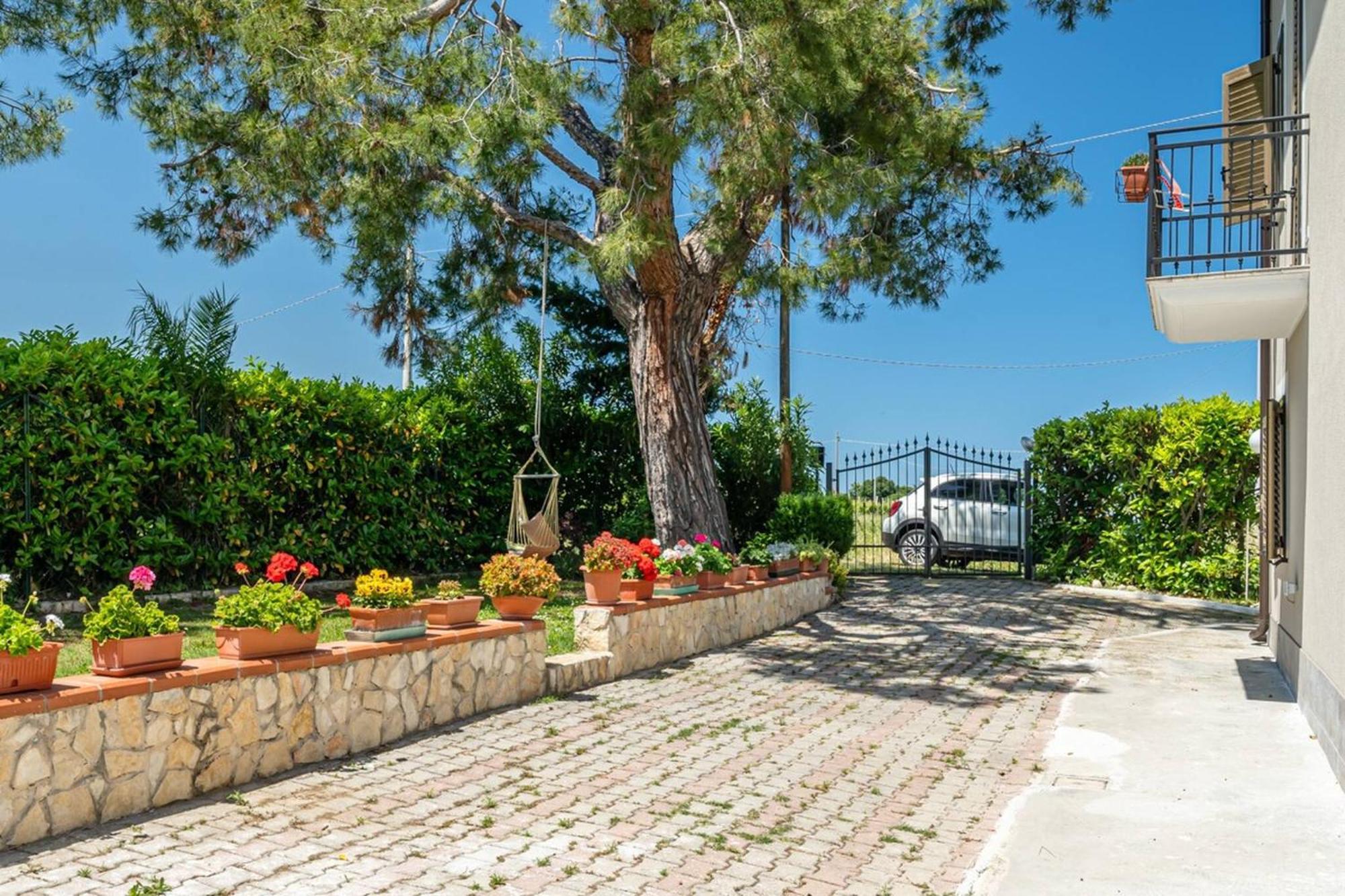 Villa Turin - Yourplace Abruzzo Торино-ди-Сангро Экстерьер фото
